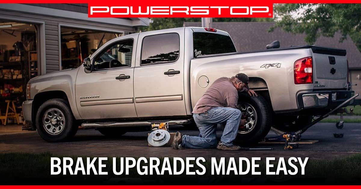 在自家车道上换刹车。来源:PowerStop